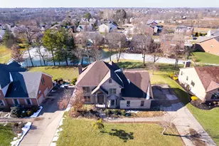 9241 Tranquility Dr, Florence, KY 41042 - Photo 2