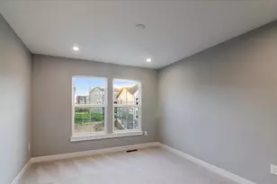 258 Meridian Wy, Fort Mitchell, KY 41017 - Photo 22