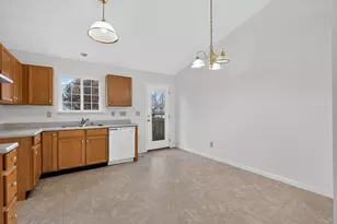 202 Sandpiper Ln, Warsaw, KY 41095 - Photo 8