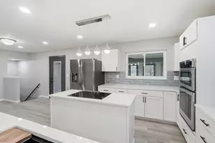 2121 Highwater Rd, Villa Hills, KY 41017 - Photo 4