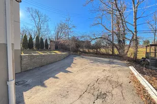 27 Sunnymede Dr, Fort Mitchell, KY 41017 - Photo 6