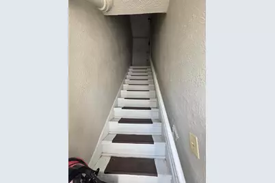 108 W 7th Street, Newport, KY 41071 - Photo 16