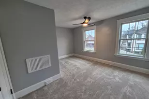 218 W 21st St, Covington, KY 41014 - Photo 20