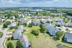 8465 Bridle Ct, Florence, KY 41042 - Photo 2