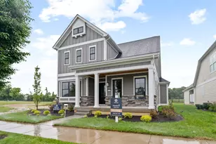 2432 Rivers Pointe Dr, Hebron, KY 41048 - Photo 2