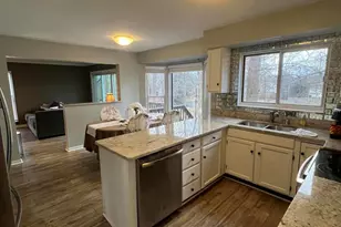 2084 Lakelyn Ct, Crescent Springs, KY 41017 - Photo 22