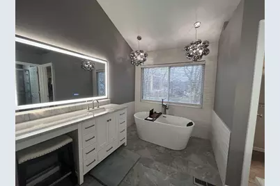 2084 Lakelyn Court, Crescent Springs, KY 41017 - Photo 30