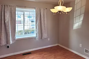 41 Meadow Wood Dr, Florence, KY 41042 - Photo 6