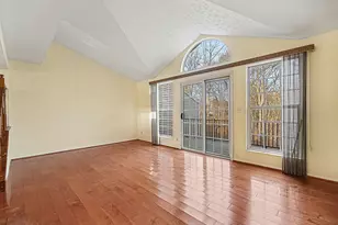 7055 Sweetwater Dr, Florence, KY 41042 - Photo 4