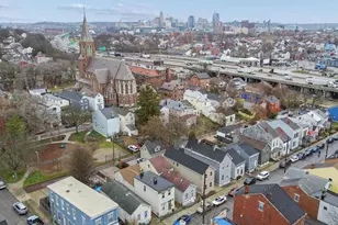 644 W 12th St, Covington, KY 41011 - Photo 2