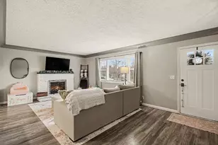 661 Meadow Ln, Taylor Mill, KY 41015 - Photo 4