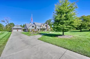 12 Linden Hill Dr, Villa Hills, KY 41017 - Photo 4