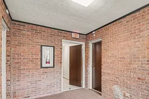 30 Woodland Hills Dr, Southgate, KY 41071 - Photo 12