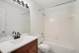 30 Woodland Hills Dr, Southgate, KY 41071 - Photo 6