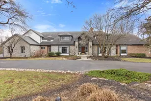 2021 Edenderry Dr, Fort Mitchell, KY 41017 - Photo 2