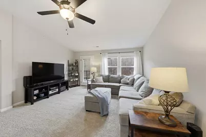 2467 Ambrato Way, Covington, KY 41017 - Photo 10