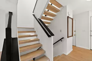 2730 Hurstland Ct, Crestview Hills, KY 41017 - Photo 10