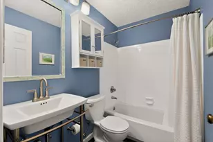 2730 Hurstland Ct, Crestview Hills, KY 41017 - Photo 16