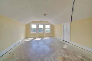 33 N Ft Thomas Ave, Fort Thomas, KY 41075 - Photo 32