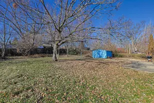 22 Sycamore Dr, Florence, KY 41042 - Photo 32