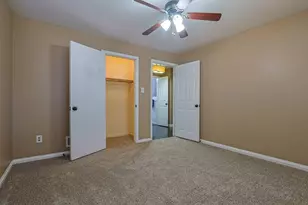 22 Sycamore Dr, Florence, KY 41042 - Photo 18