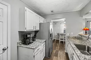 28 Highland Meadows Cir, Highland Heights, KY 41076 - Photo 8