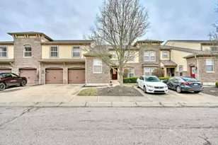 2361 Rolling Hills Dr, Covington, KY 41017 - Photo 1