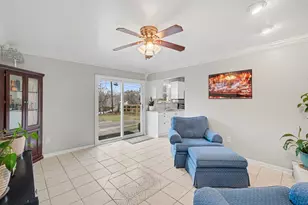 749 Meadow View Dr, Villa Hills, KY 41017 - Photo 10