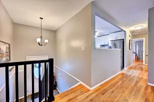 147 Raintree Rd, Florence, KY 41042 - Photo 4