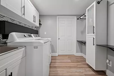 210 Meadow Creek Drive, Florence, KY 41042 - Photo 32