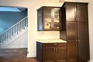 822 Scott St, Covington, KY 41011 - Photo 4