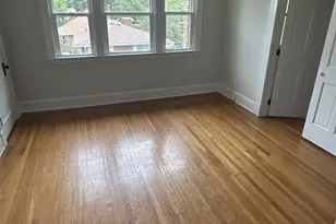 2609 Greenup St, Covington, KY 41014 - Photo 2