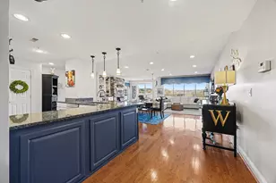 101 Harbor Greene Dr, Bellevue, KY 41073 - Photo 6