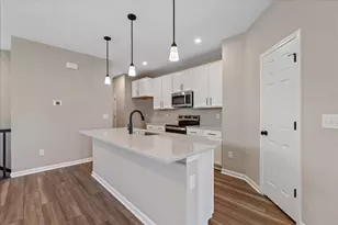 1331 Parkside Dr, Alexandria, KY 41001 - Photo 4