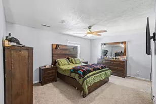 2366 Hummingbird Ln, Hebron, KY 41048 - Photo 14