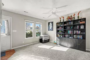 2366 Hummingbird Ln, Hebron, KY 41048 - Photo 4