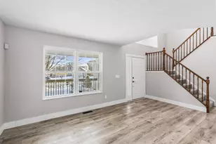 909 Surfridge Dr, Hebron, KY 41048 - Photo 12