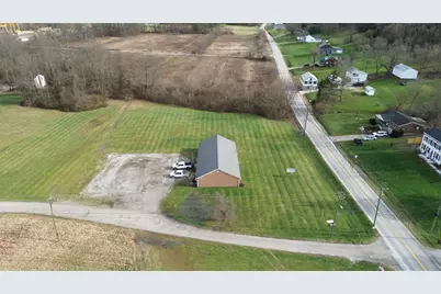 5783 Mary Ingles Hwy, Melbourne, KY 41059 - Photo 2
