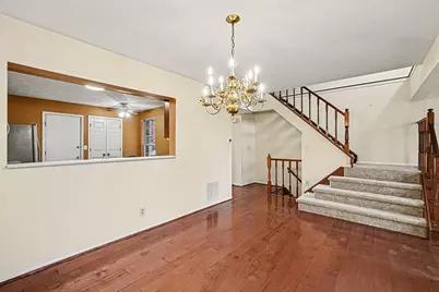 7055 Sweetwater Drive, Florence, KY 41042 - Photo 6