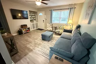 7796 Walnut Creek Dr, Florence, KY 41042 - Photo 4