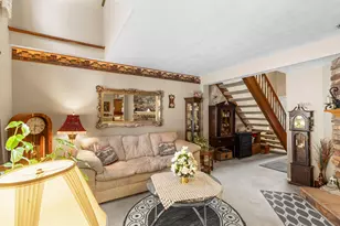 1582 Englewood Pl, Florence, KY 41042 - Photo 2