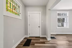 2043 Garrard St, Covington, KY 41014 - Photo 2