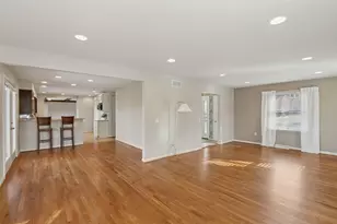 2460 ORCHID LN, Villa Hills, KY 41017 - Photo 10