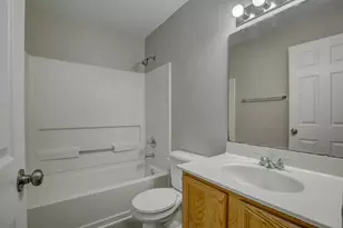 10272 Crossbow Ct, Florence, KY 41042 - Photo 12