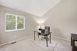 1918 Grovepointe Dr, Florence, KY 41042 - Photo 36