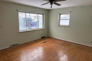 352 Rose Dr, Alexandria, KY 41001 - Photo 4