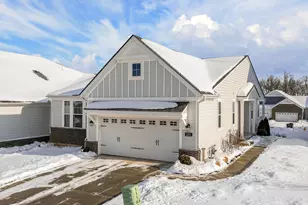 2201 Ridgeline Dr, Hebron, KY 41048 - Photo 2