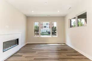 128 W 4th St, Covington, KY 41011 - Photo 10