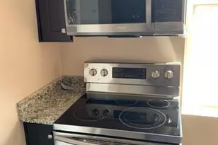 828 Saratoga St, Newport, KY 41071 - Photo 1