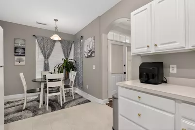 2695 Saint Charles Circle, Union, KY 41091 - Photo 8